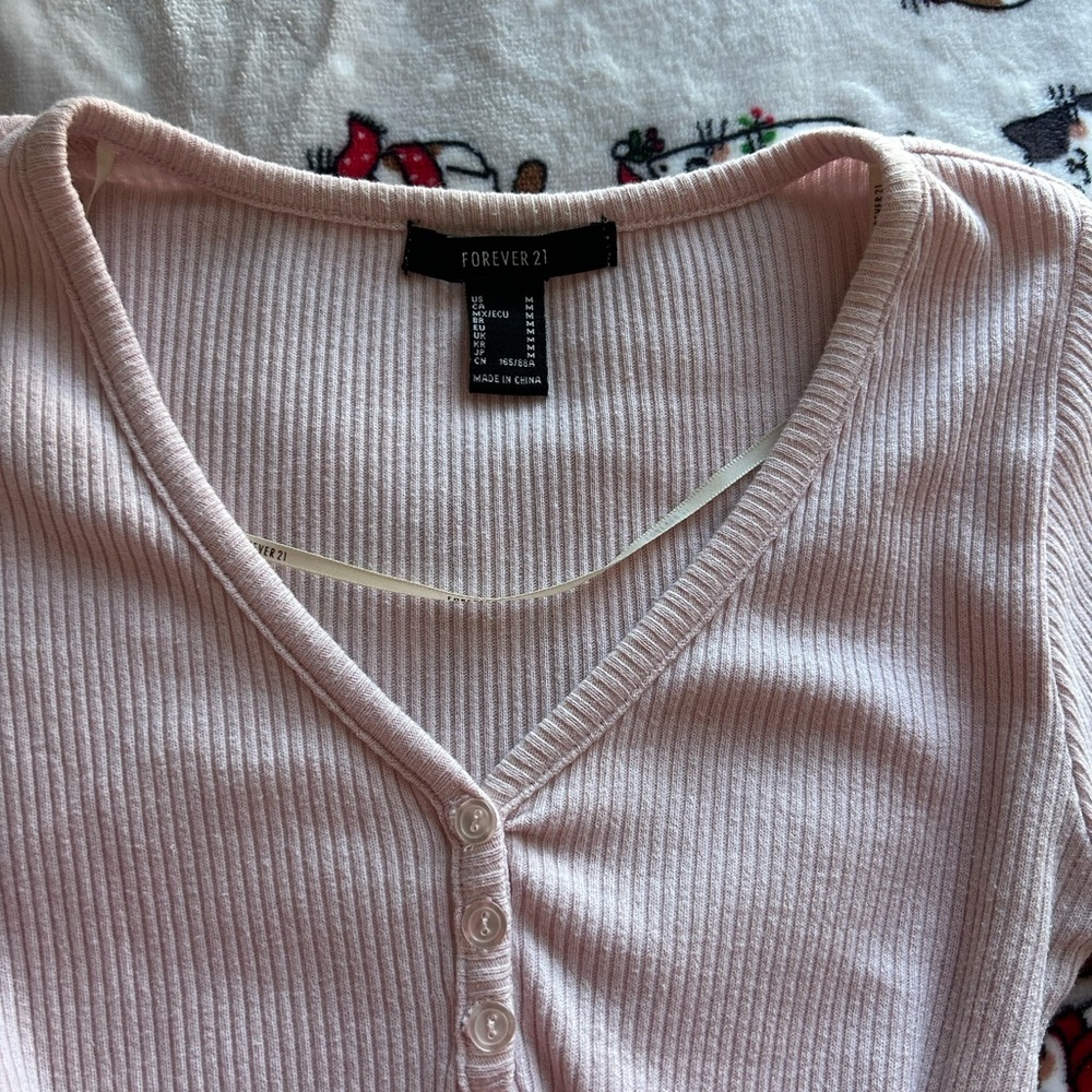 Women's Pink Ribbed Top - Picture 2 of 3